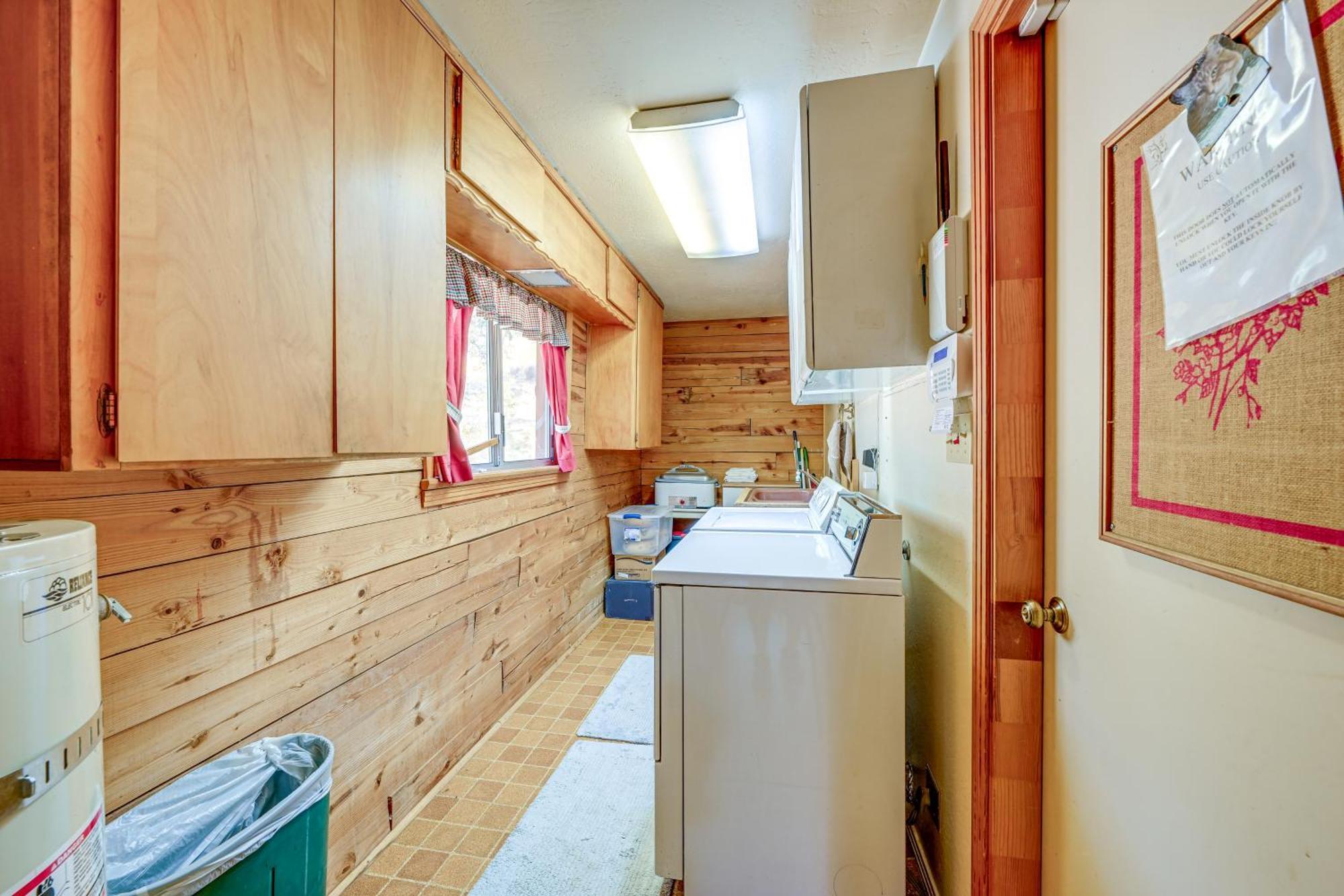 Cozy Family-Friendly Badger Retreat With Fireplace! エクステリア 写真